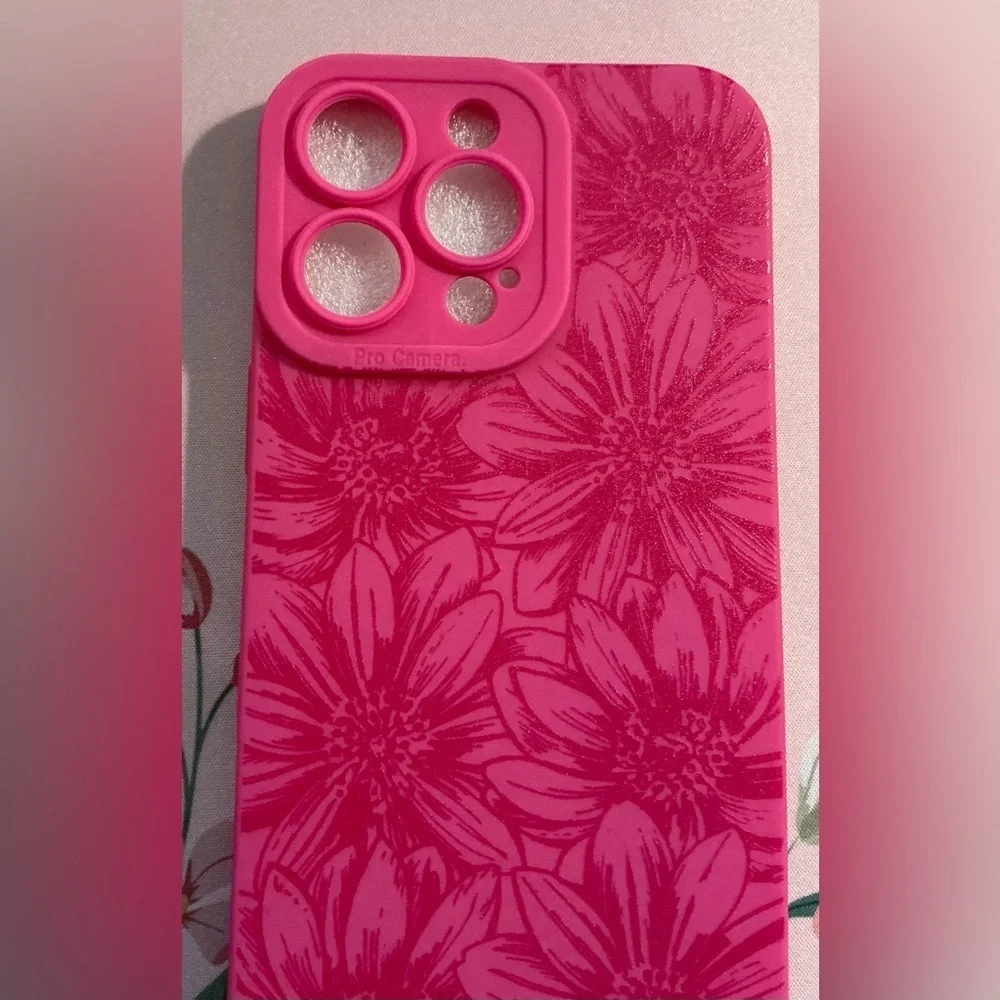Hand & Craft Vibrant Pink Floral Phone Case-I Phone 16 Pro Max (NWT)